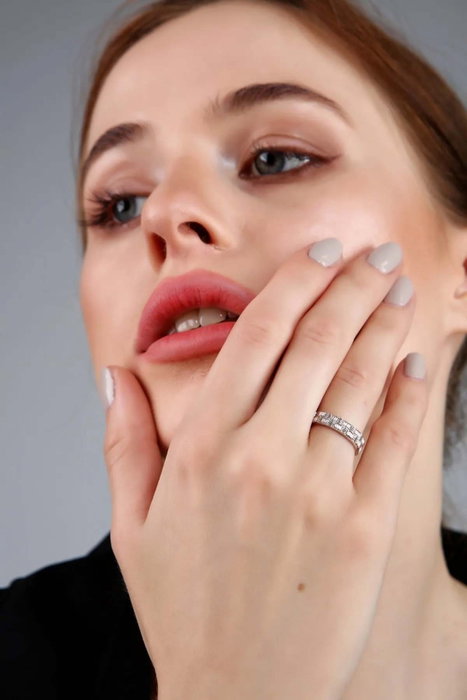 Heliophilia Silver Anillo de Zirconio en Bronce Plateado Ajustable